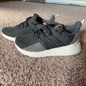 Adidas Ortholite Float Sneakers!